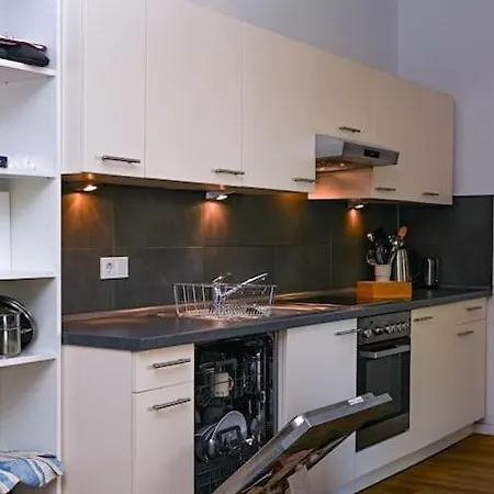 Zentrales Zimmer, Naehe Hauptbahnhof Appartement *
